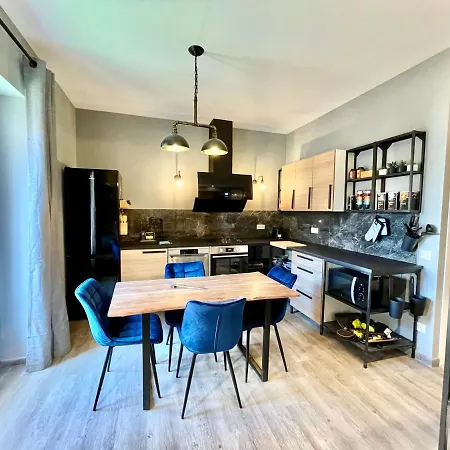 3 Pièces De Rêve à *